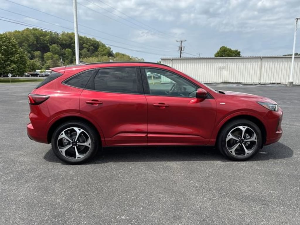 Used 2025 Ford Escape ST-Line Elite