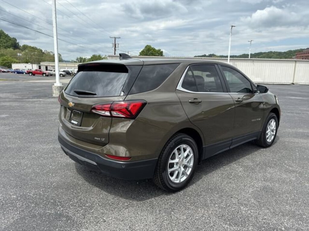 Used 2024 Chevrolet Equinox LT SUV