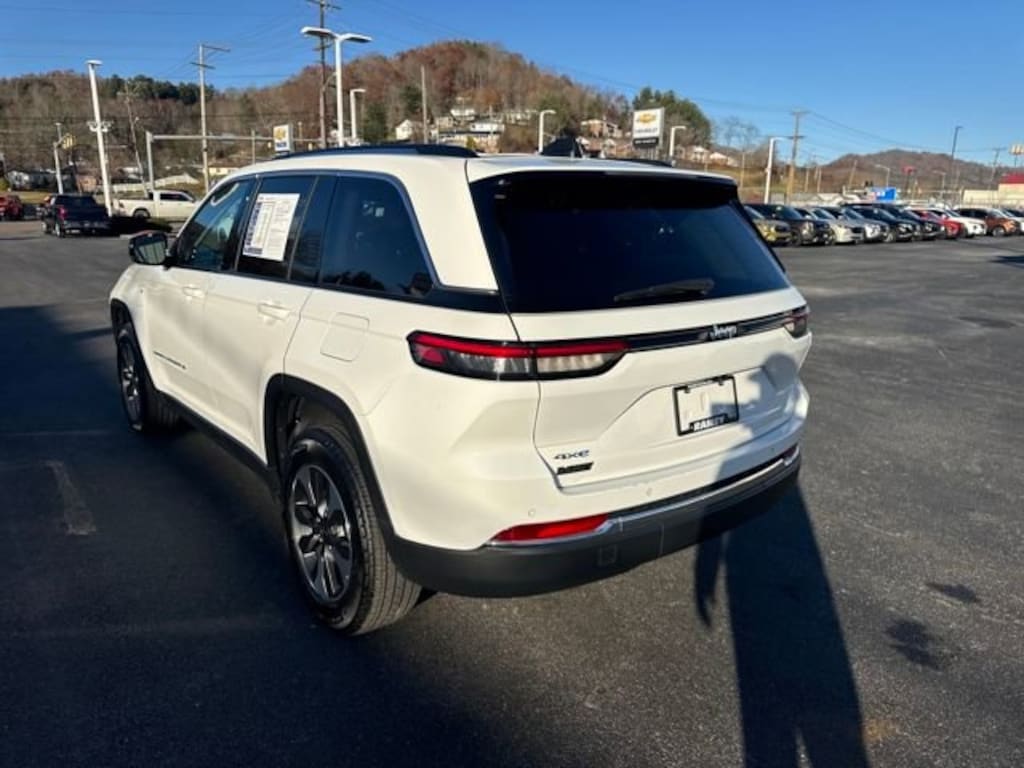 Used 2023 Jeep Grand Cherokee 4xe