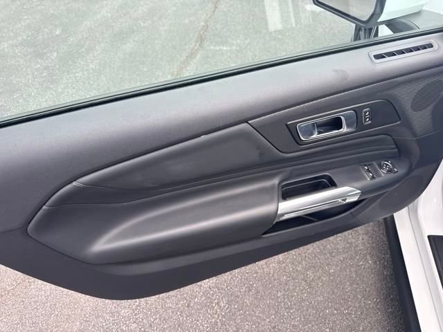 2024 Ford Mustang EcoBoost - Photo 10