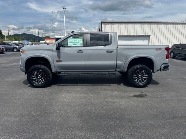 2025 Chevrolet Silverado 1500 RST photo 2