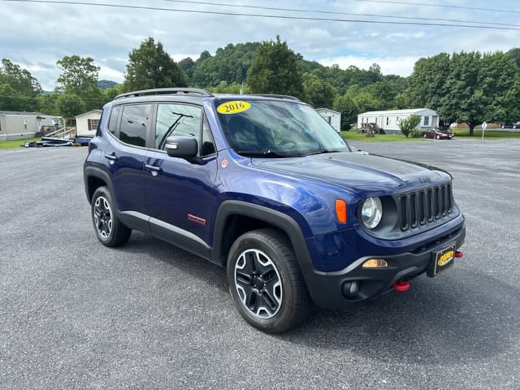 Used 2016 Jeep Renegade Trailhawk