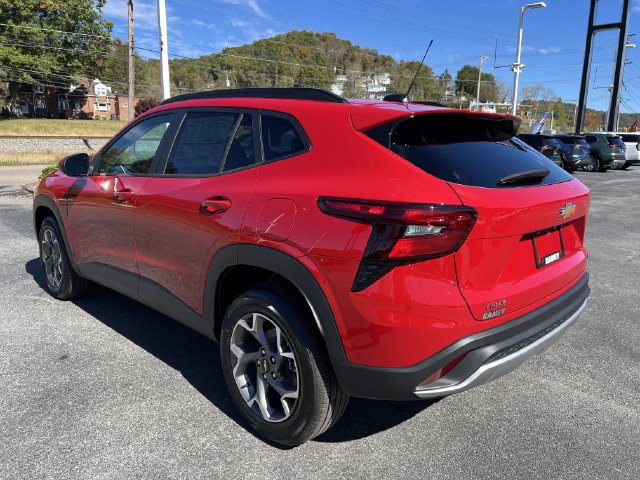 2026 Chevrolet Trax LT - Photo 6