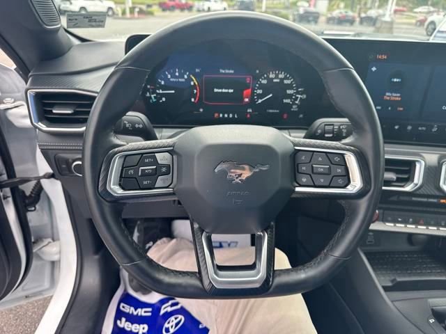 2024 Ford Mustang EcoBoost - Photo 12