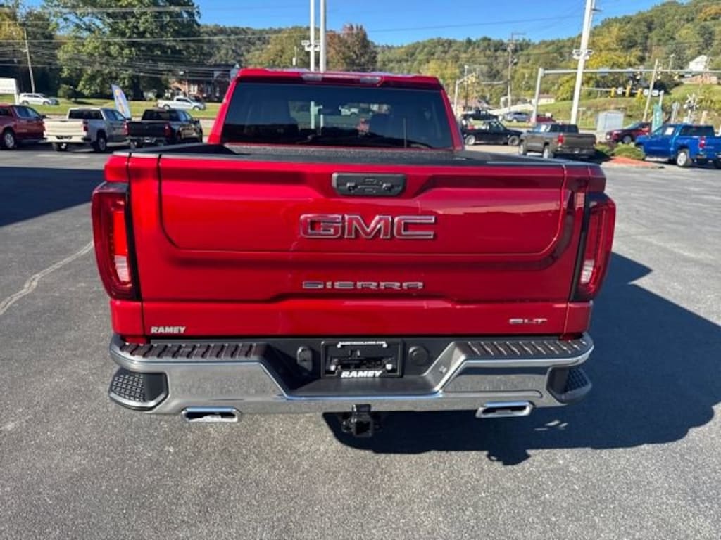 New 2026 GMC Sierra 1500 SLT Truck
