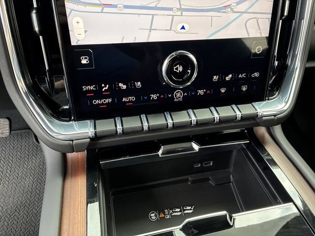 2025 GMC Yukon XL Denali - Photo 20