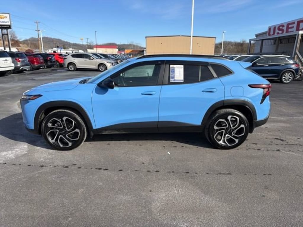 Used 2024 Chevrolet Trax 2RS SUV