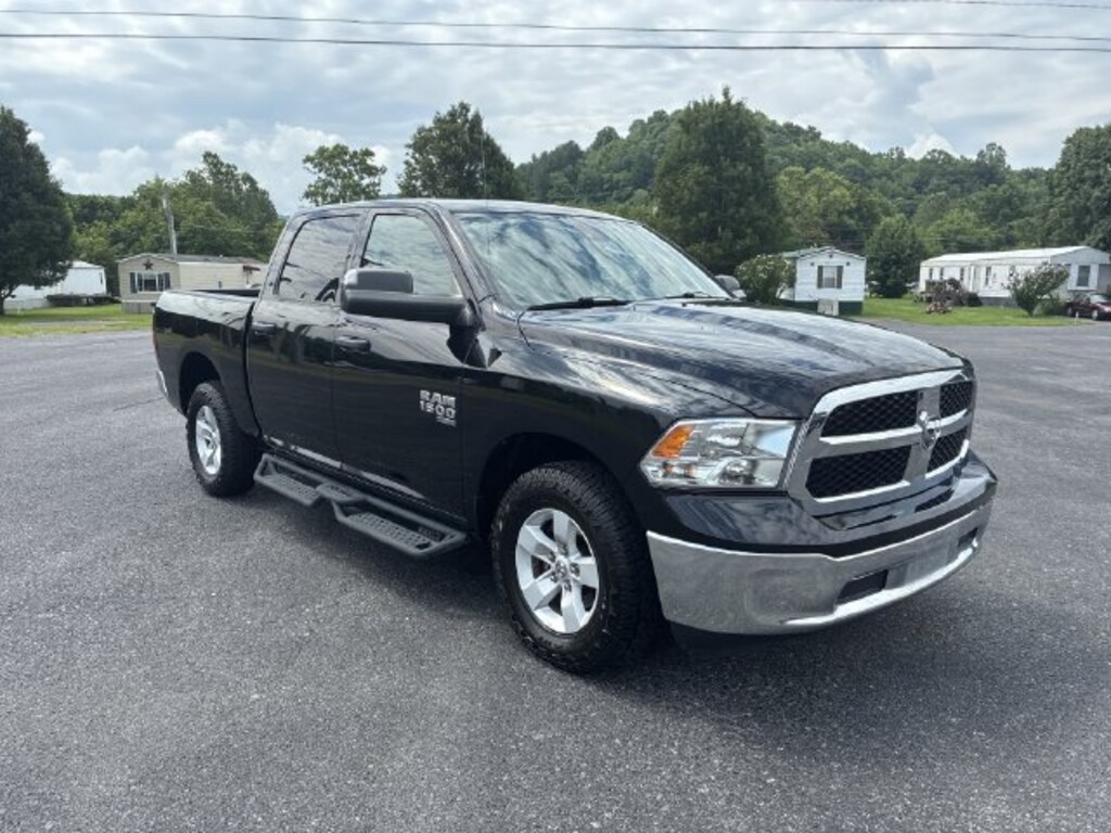 Used 2023 Ram 1500 Classic SLT