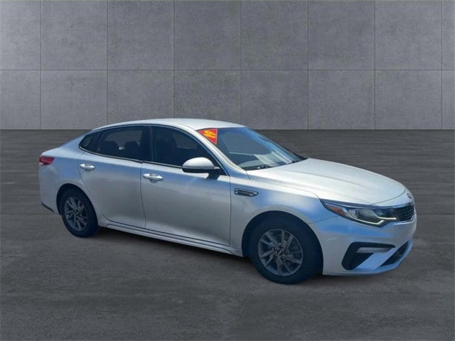 Used 2019 Kia Optima LX with VIN 5XXGT4L34KG312259 for sale in Richlands, VA