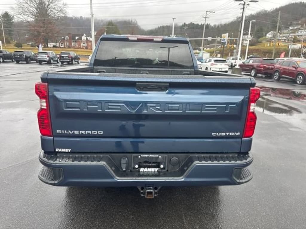 Used 2022 Chevrolet Silverado 1500 Custom Truck