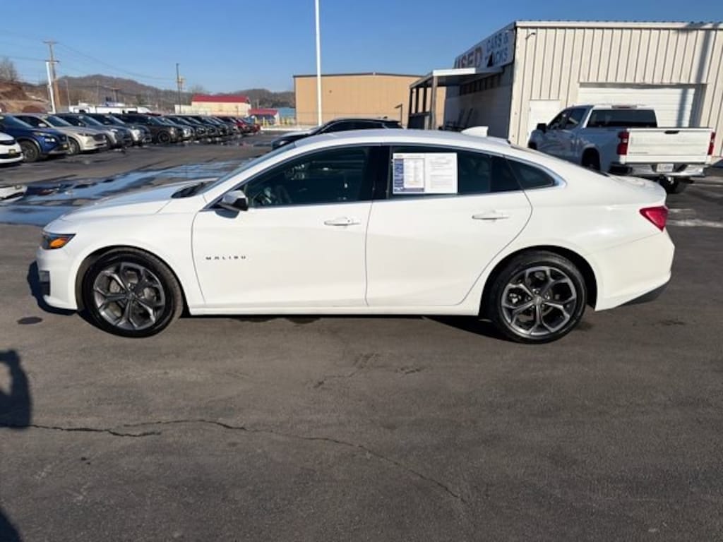 Used 2023 Chevrolet Malibu LT Car