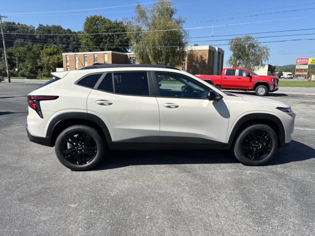 New 2026 Chevrolet Trax Activ SUV