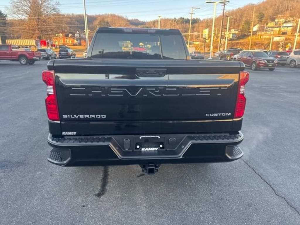 New 2026 Chevrolet Silverado 1500 Custom Truck