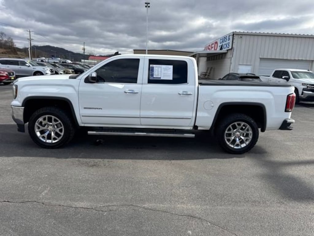 Used 2017 GMC Sierra 1500 SLT Truck