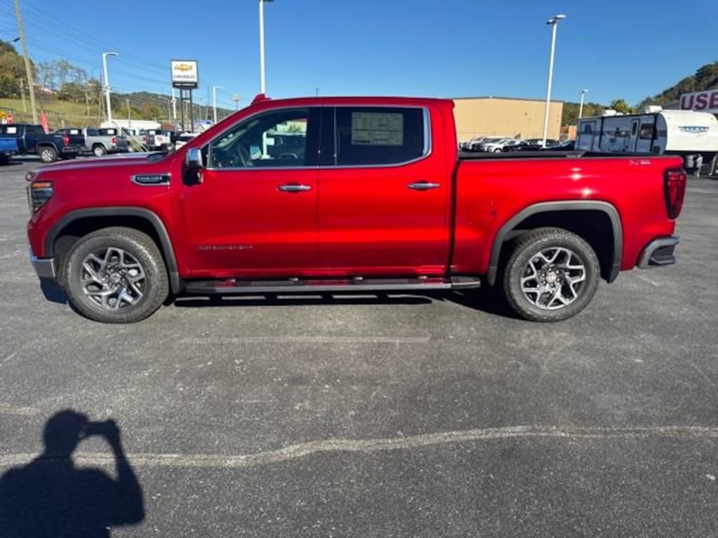 New 2026 GMC Sierra 1500 SLT Truck