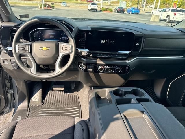 2025 Chevrolet Silverado 1500 LT - Photo 11