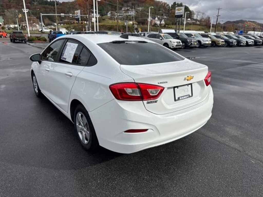 Used 2017 Chevrolet Cruze LS Car