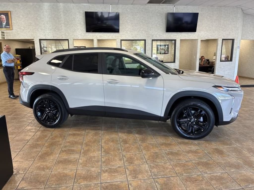 New 2026 Chevrolet Trax Activ SUV