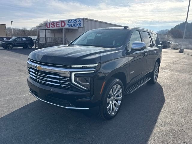 2026 Chevrolet Tahoe Premier's photo