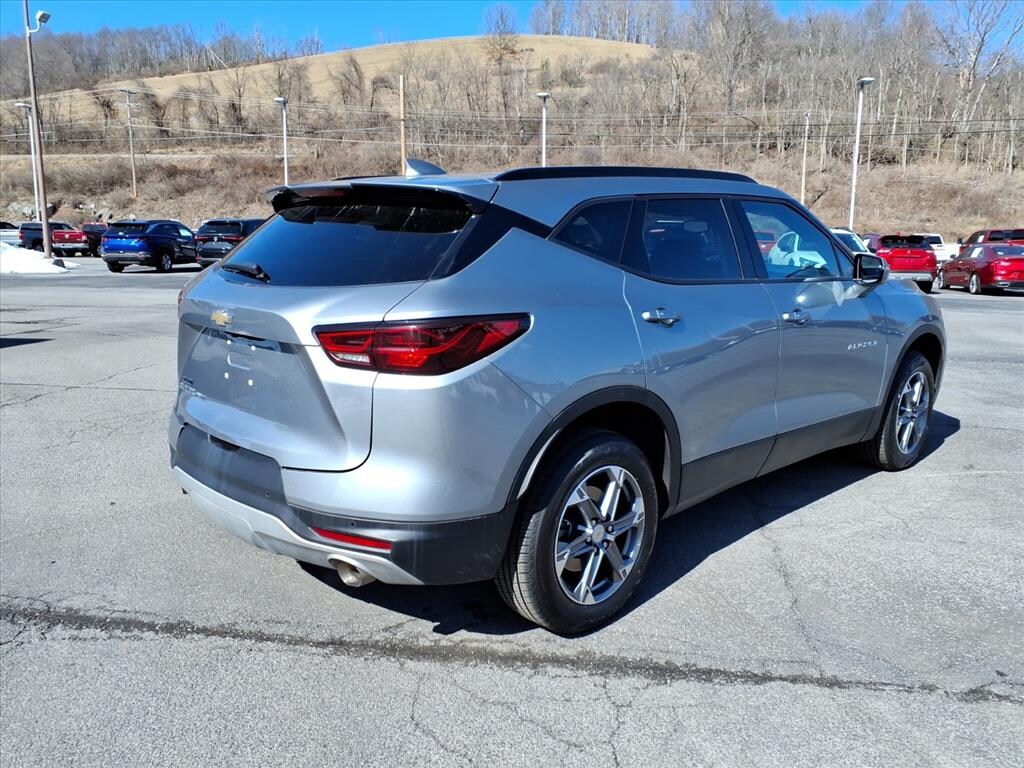 Used 2024 Chevrolet Blazer LT w/3LT SUV