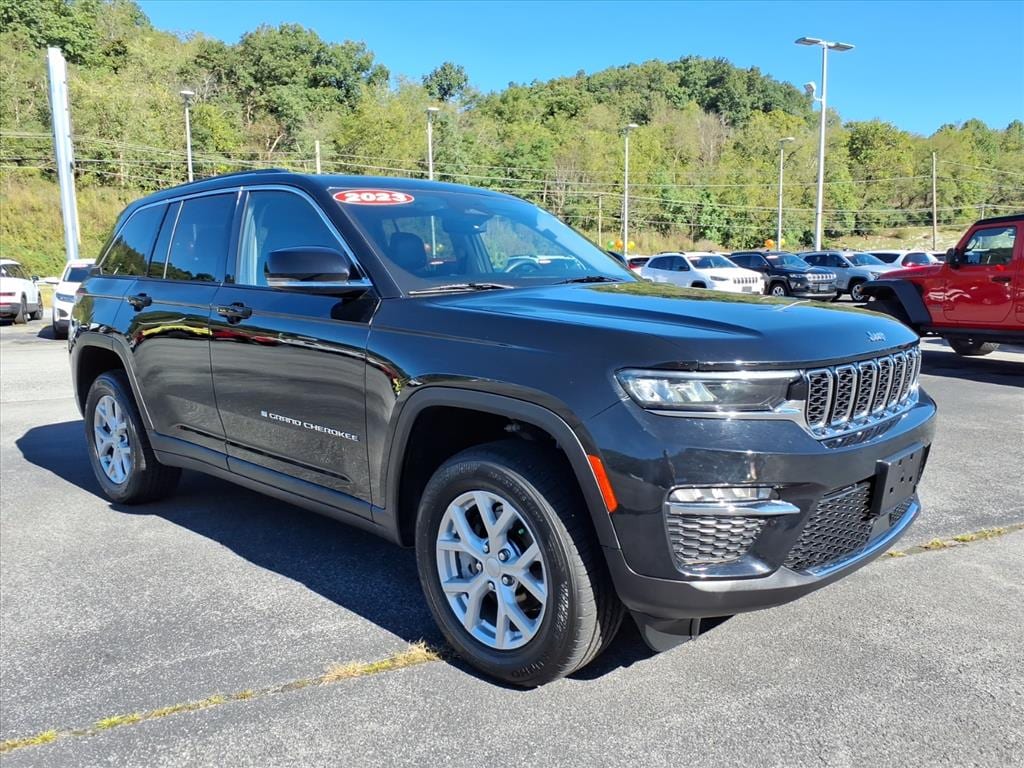 Used 2023 Jeep Grand Cherokee Limited SUV