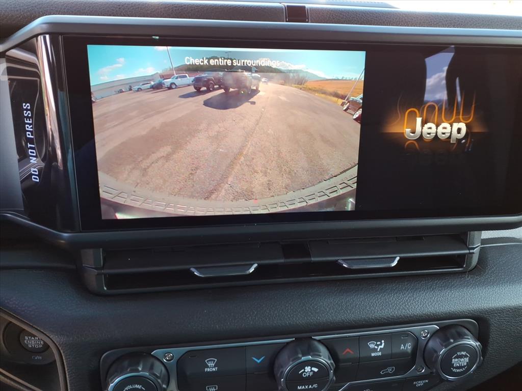 2026 Jeep Wrangler 4-Door Willys - Photo 15