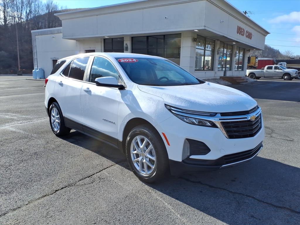 2024 Chevrolet Equinox LT's photo