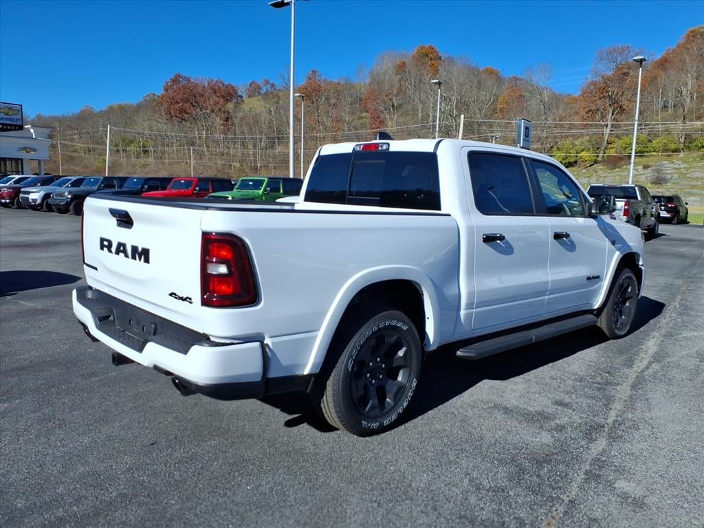 New 2026 Ram 1500 BIG HORN CREW CAB 4X4 5'7 BOX Pickup
