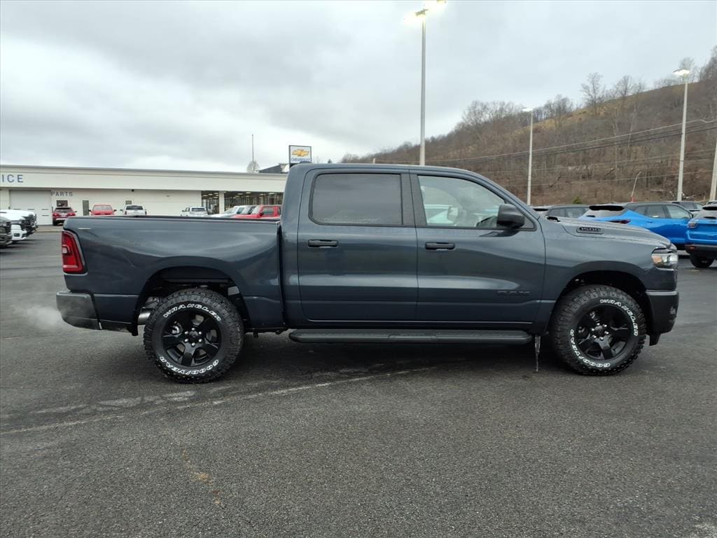 New 2026 Ram 1500 WARLOCK CREW CAB 4X4 5'7 BOX Pickup