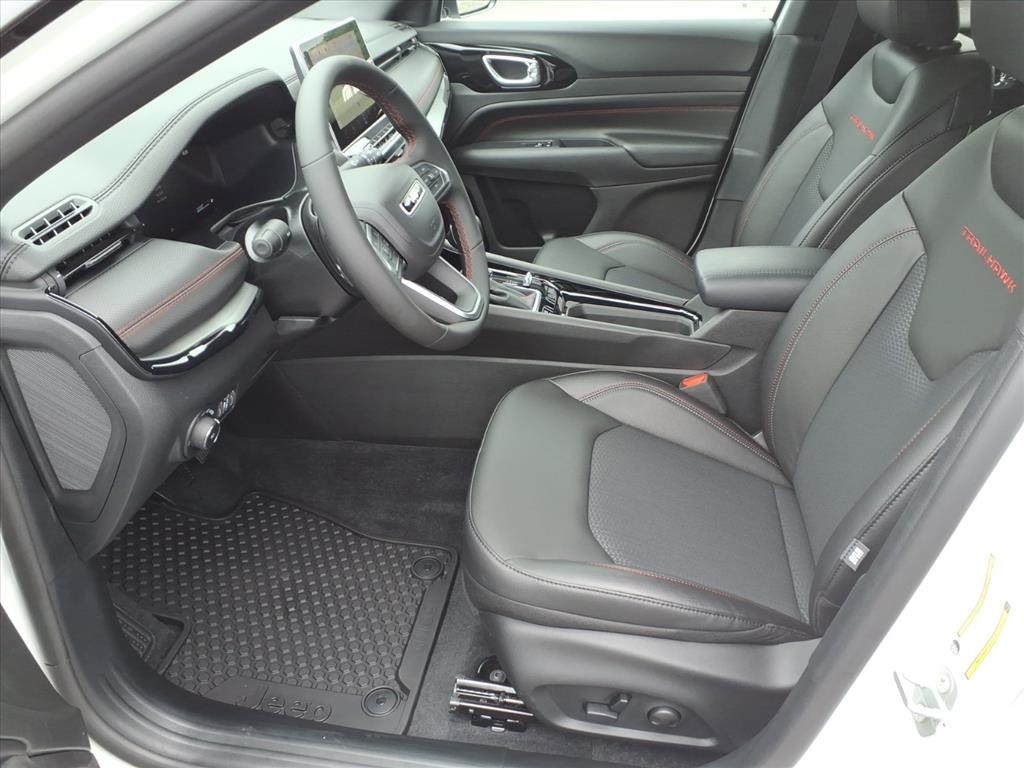 New 2026 Jeep Compass TRAILHAWK 4X4 Sport Utility