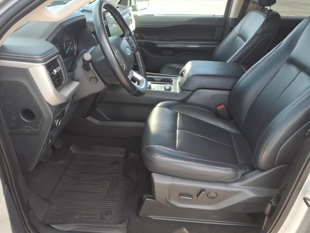 Used 2024 Ford Expedition Max XLT SUV