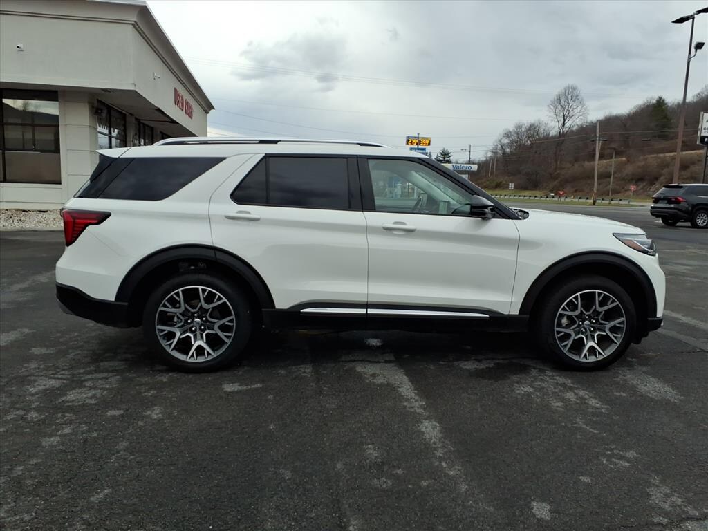 Used 2025 Ford Explorer Platinum SUV