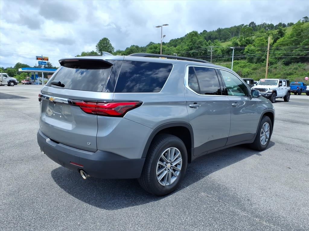 Used 2023 Chevrolet Traverse LT Cloth w/1LT SUV