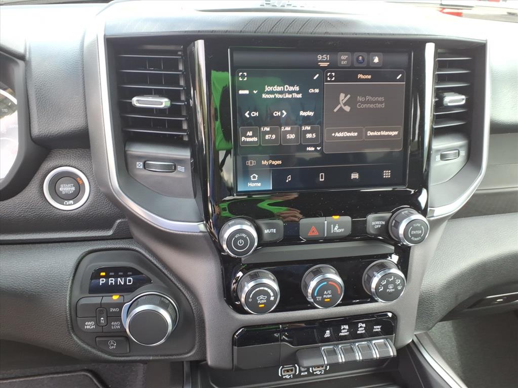 2026 RAM 1500 Express - Photo 11