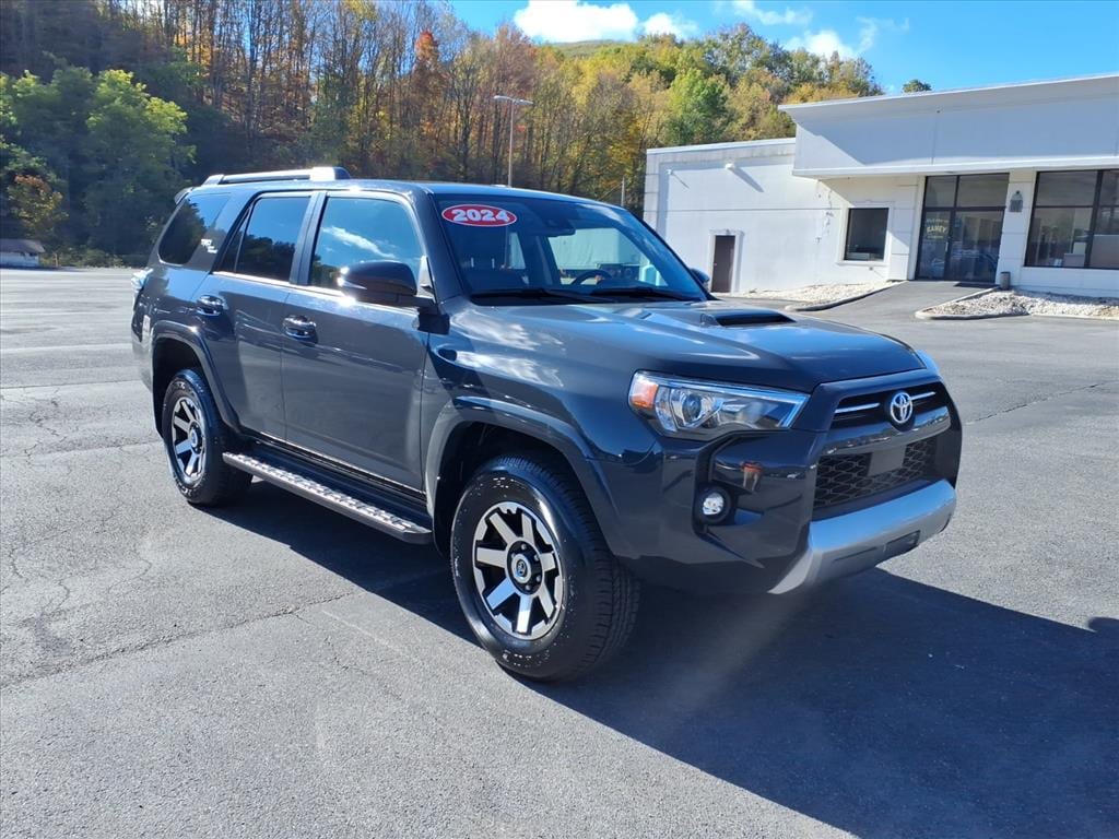 2024 Toyota 4Runner TRD Off-Road Premium's photo