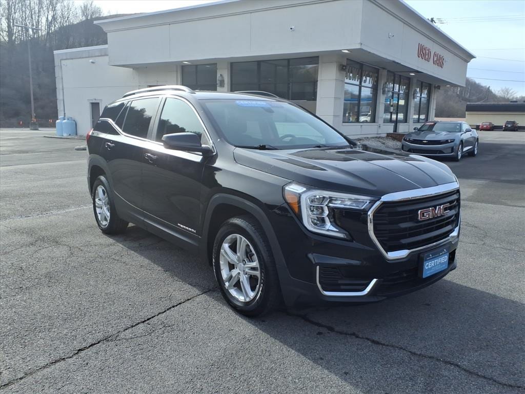 2022 GMC Terrain SLE's photo