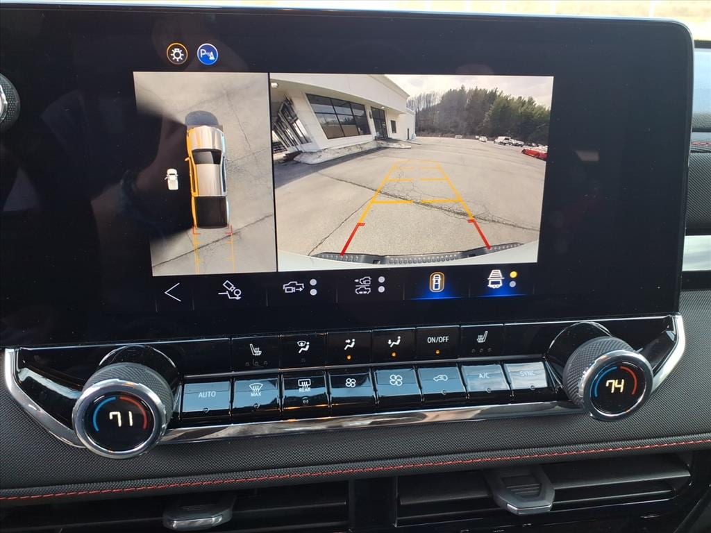 2025 Chevrolet Colorado Z71 - Photo 22