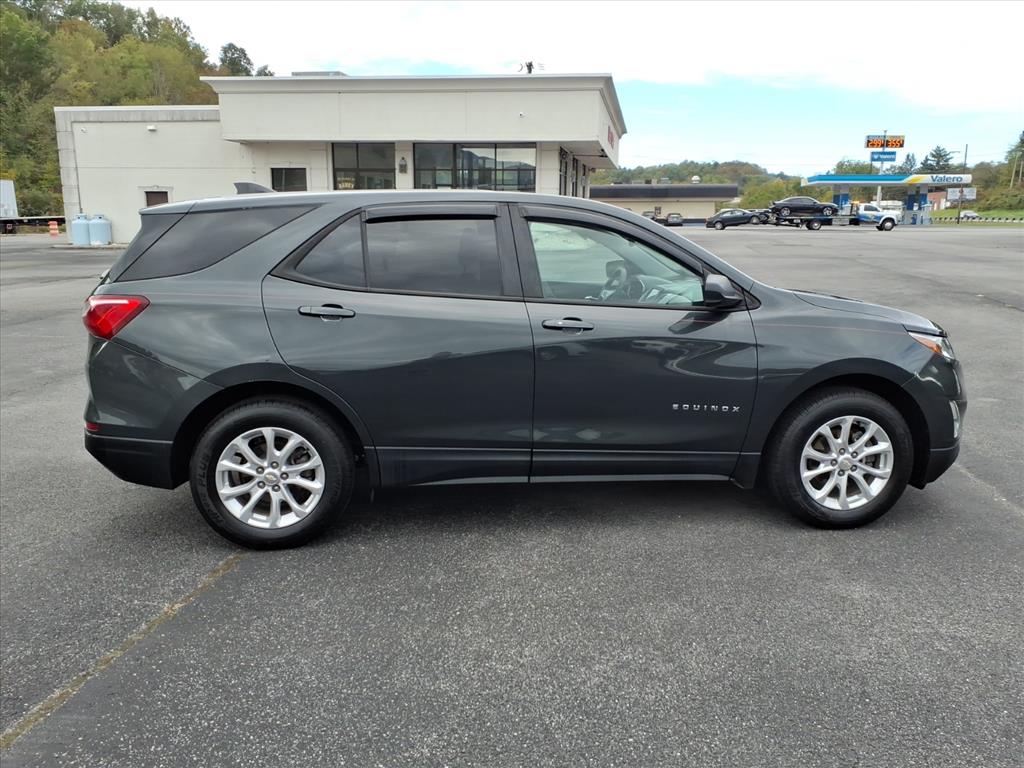 Used 2020 Chevrolet Equinox LS with VIN 3GNAXHEV1LS569592 for sale in North Tazewell, VA