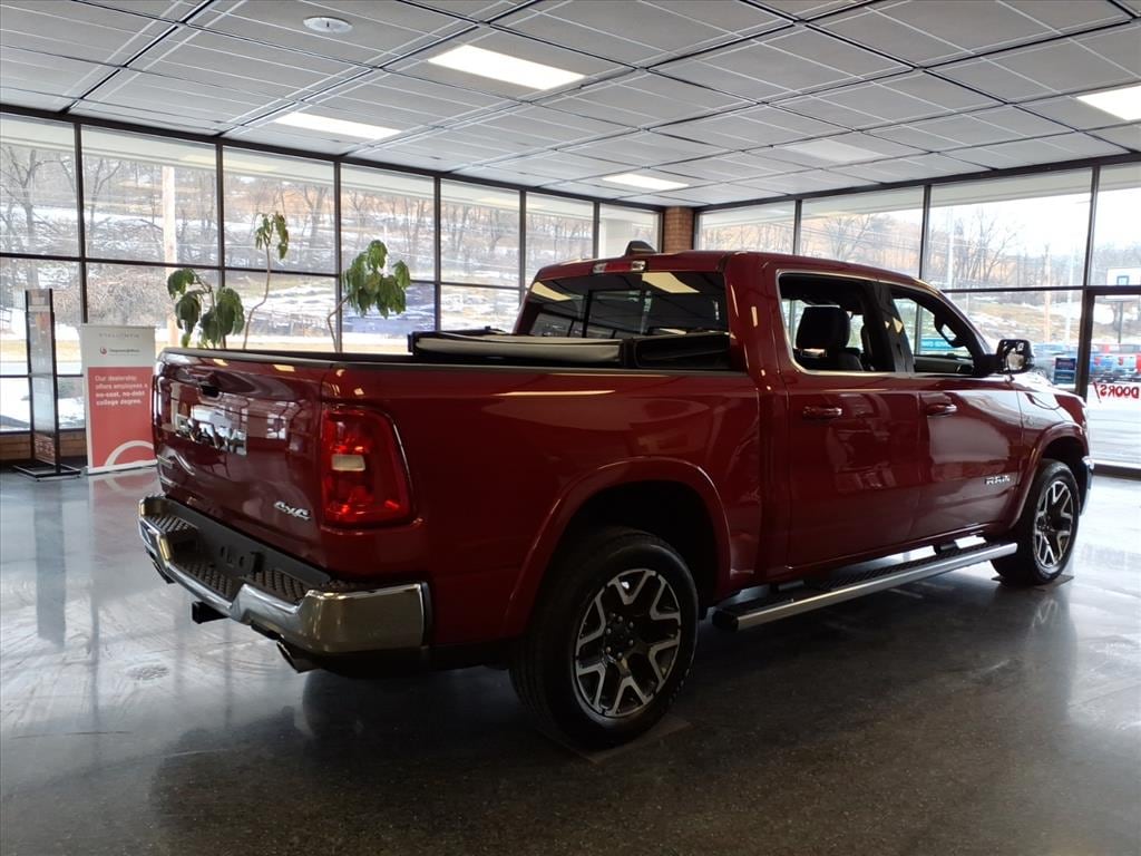 New 2026 Ram 1500 LARAMIE CREW CAB 4X4 5'7 BOX Pickup