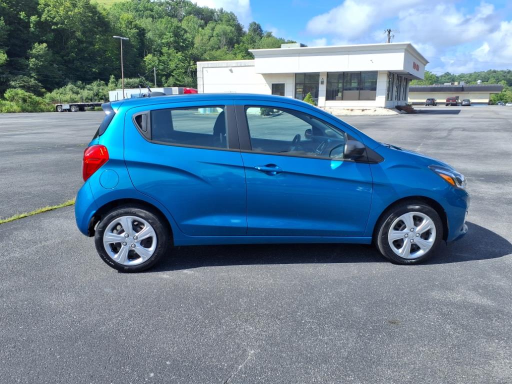 Used 2019 Chevrolet Spark LS with VIN KL8CB6SAXKC720450 for sale in North Tazewell, VA