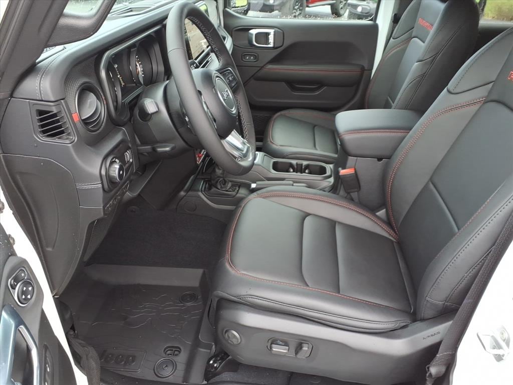 New 2026 Jeep Wrangler 4-DOOR RUBICON Sport Utility