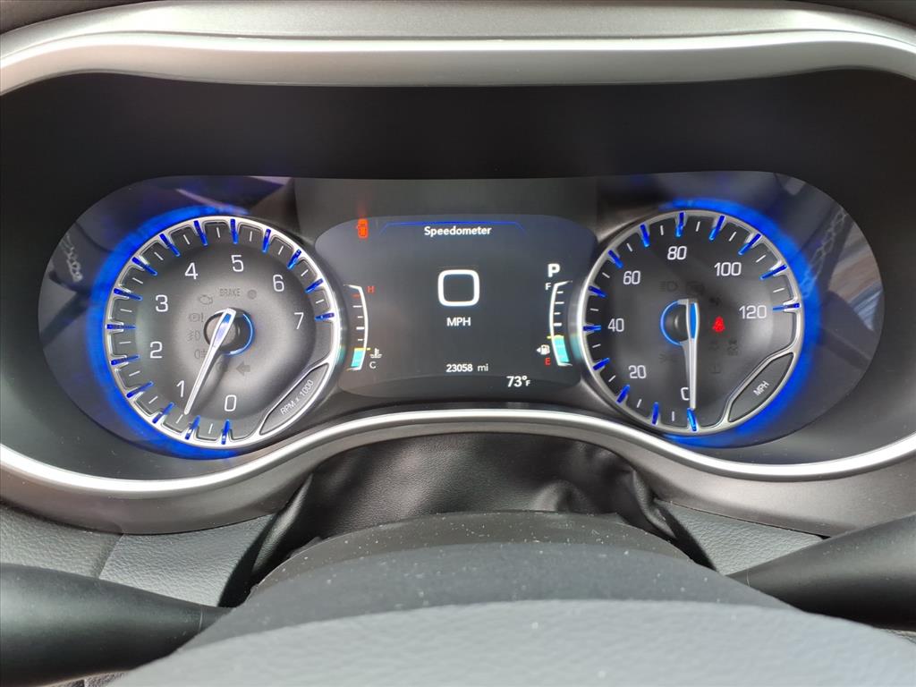 2024 Chrysler Pacifica Touring L - Photo 15