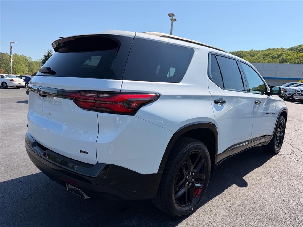 Used 2023 Chevrolet Traverse Premier SUV