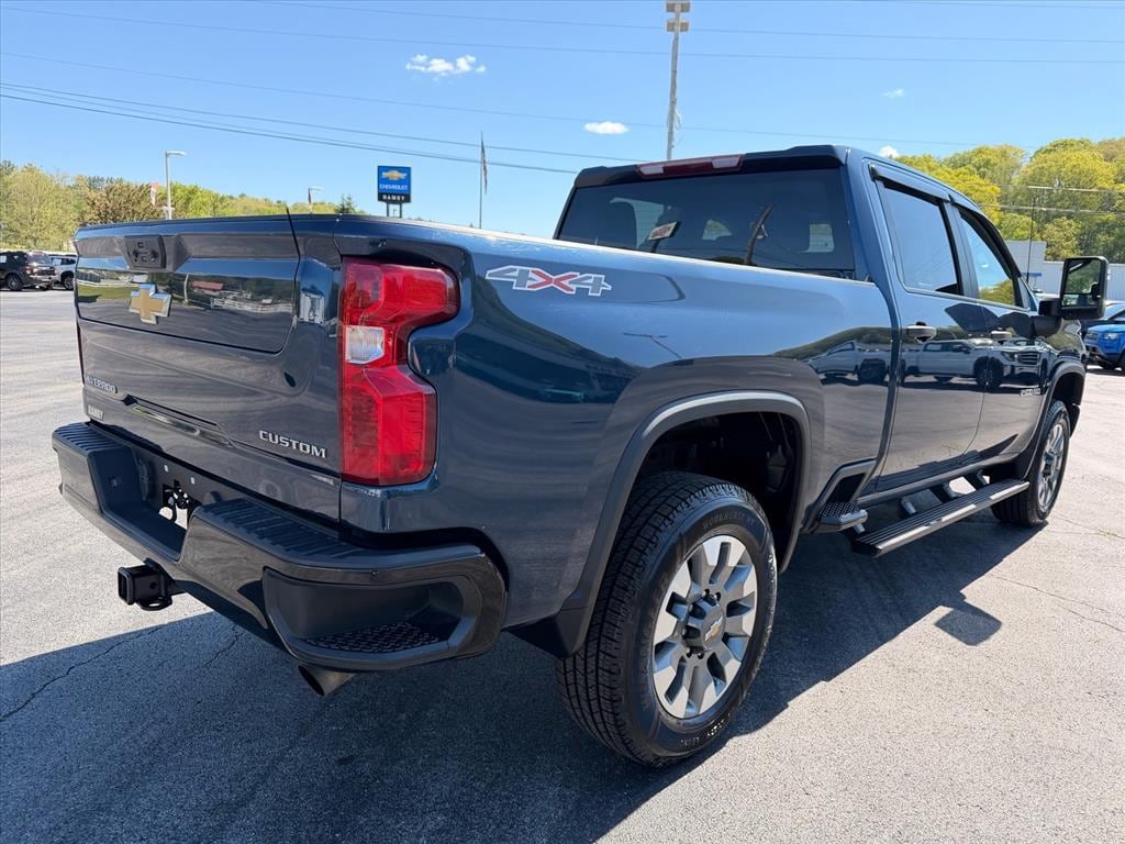 Used 2022 Chevrolet Silverado 2500HD Custom Truck