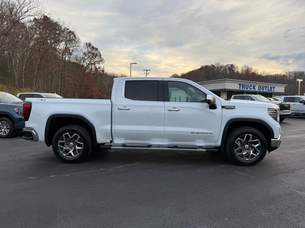 New 2026 GMC Sierra 1500 SLT Truck