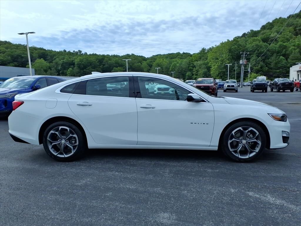 Used 2024 Chevrolet Malibu LT Sedan