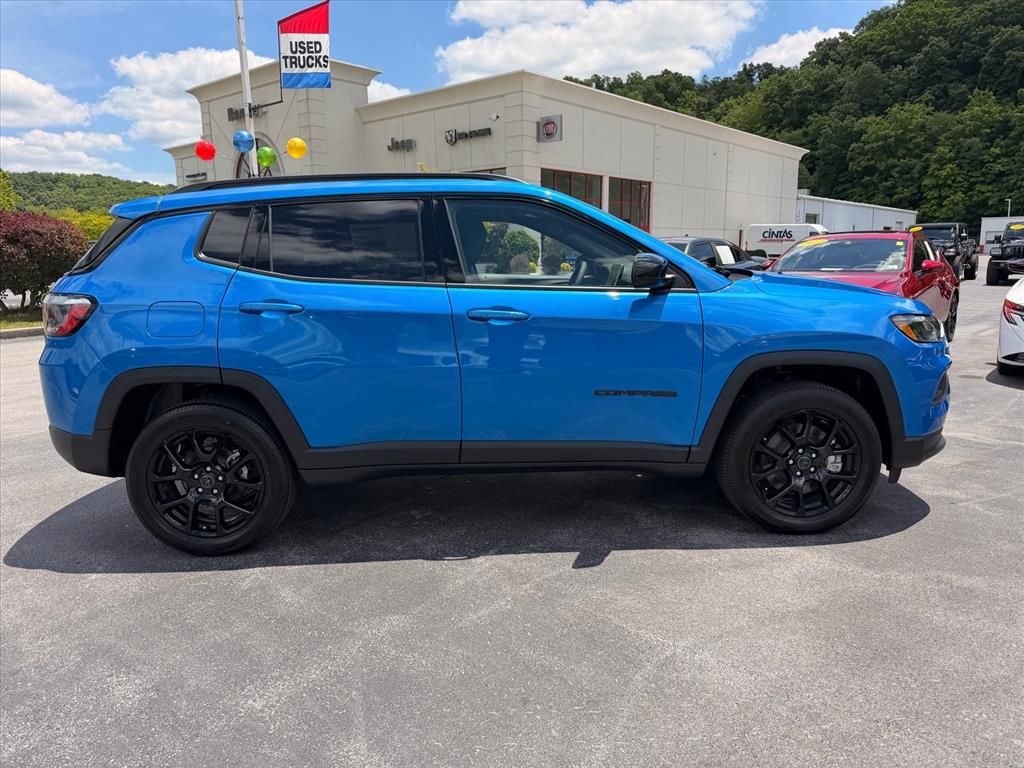New 2026 Jeep Compass Latitude Sport Utility