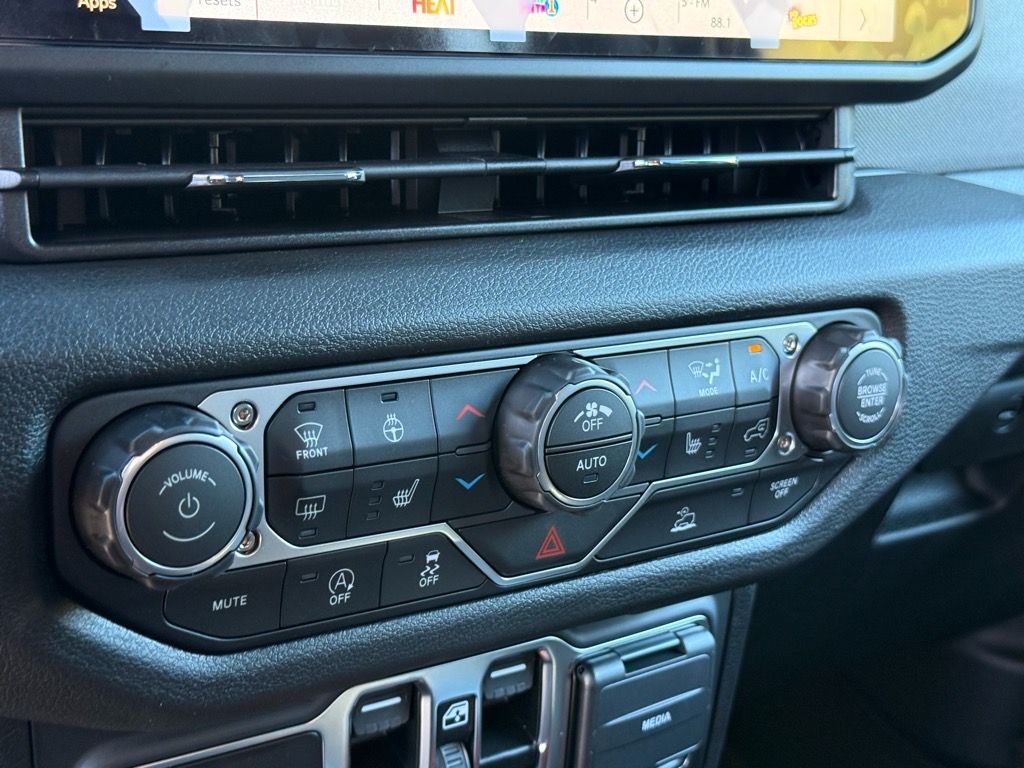 2025 Jeep Gladiator Sport S - Photo 14