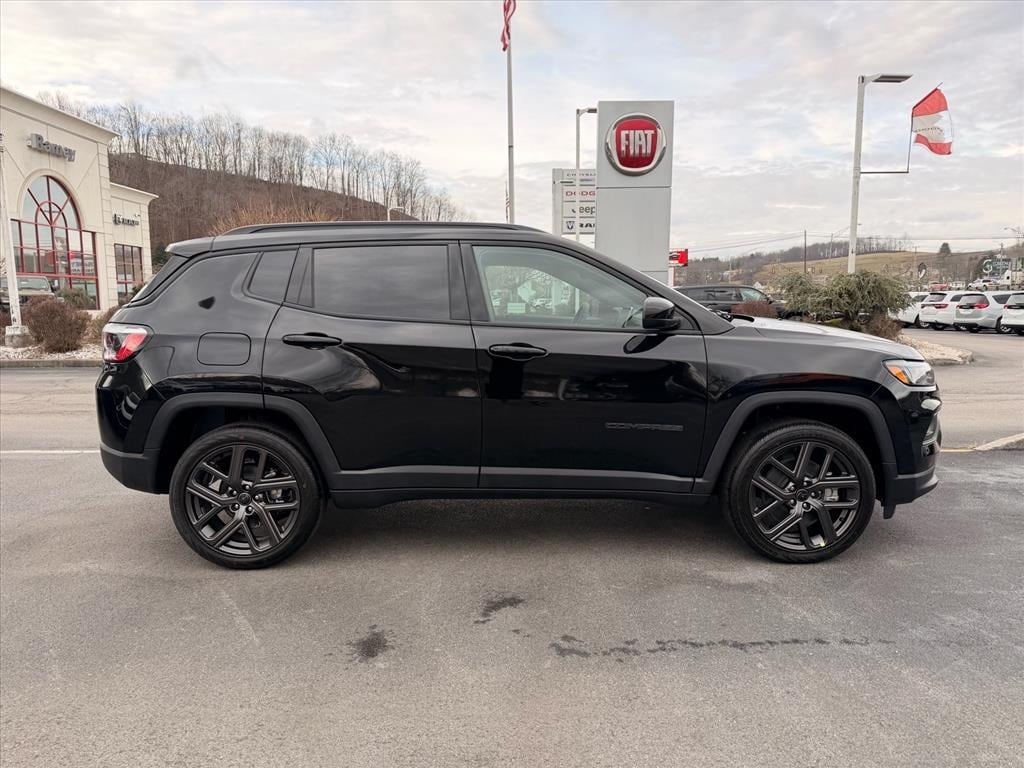 New 2026 Jeep Compass Latitude Sport Utility