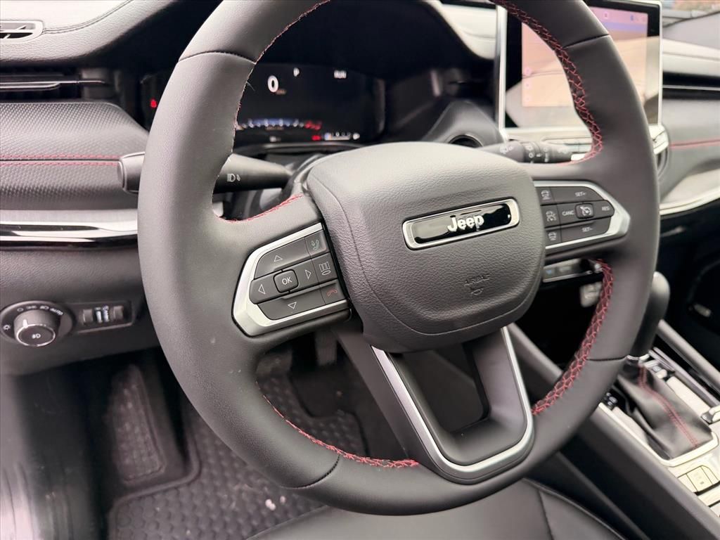 2026 Jeep Compass Trailhawk - Photo 10
